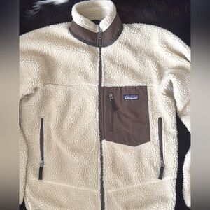 Patagonia Men’s XS Cream and Brown Retro Fleece Jacket